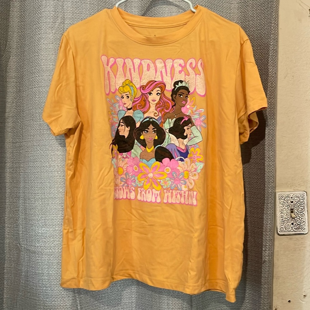 Disney princess orange tee